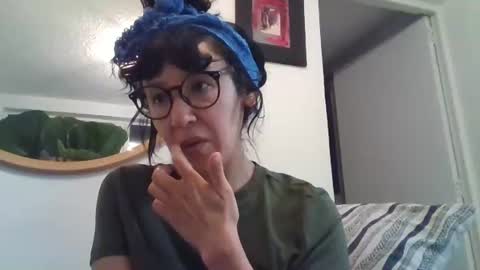 _tutti_frutti_ online show from March 29, 3:27 am