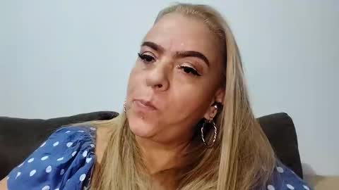 Valerie online show from November 14, 4:45 am