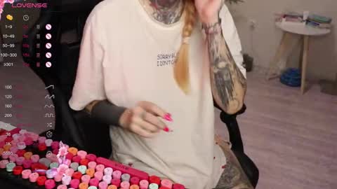 Alis online show from November 21, 5:15 pm