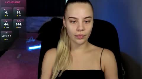 Snapshot of _wednesday_addams_ chatting on September 16, 9:28 am Vera online show from September 16, 9:28 am