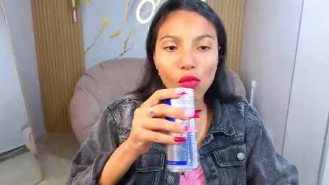  wendy  online show from January 9, 3:22 am