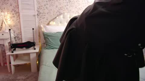 Wendy online show from April 21, 2:51 am