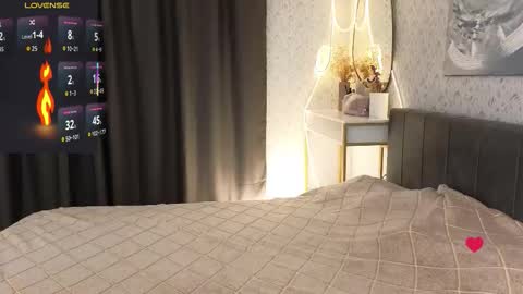 Snapshot of _your_sweetdream chatting on October 10, 8:08 am Jasmine online show from October 10, 8:08 am