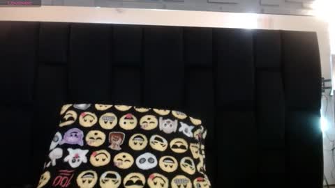 Snapshot of _yuyi chatting on September 9, 12:27 pm Yuyi online show from September 9, 12:27 pm