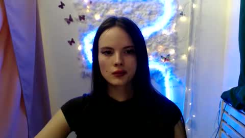Snapshot of a_ariella_ chatting on October 2, 4:12 pm a_ariella_ online show from October 2, 4:12 pm