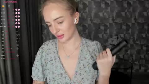 Adelina online show from November 24, 2:30 pm