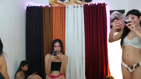 jha kris rhea  nicole medusa online show from February 9, 7:32 am