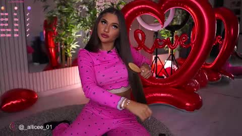 Alexa online show from February 15, 6:44 am