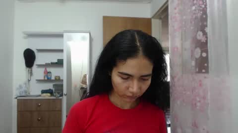 Snapshot of abbi_mooncb chatting on December 19, 4:57 pm Abbi mooncb online show from December 19, 4:57 pm