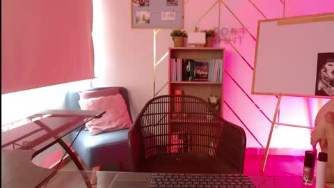 Abby online show from February 24, 8:51 pm