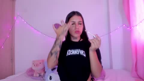 Snapshot of abby_rousee chatting on September 29, 1:05 pm abby_rousee online show from September 29, 1:05 pm