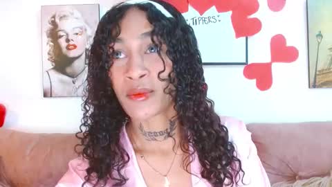 abbycute online show from March 1, 7:37 pm