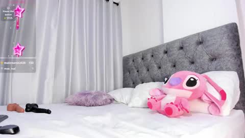 Snapshot of abbyfoxx_ chatting on September 20, 12:32 am Abby online show from September 20, 12:32 am