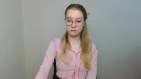 Abby Lovense is active online show from January 10, 11:59 am