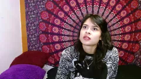 Snapshot of abbysccott chatting on October 31, 1:07 am Abby online show from October 31, 1:07 am