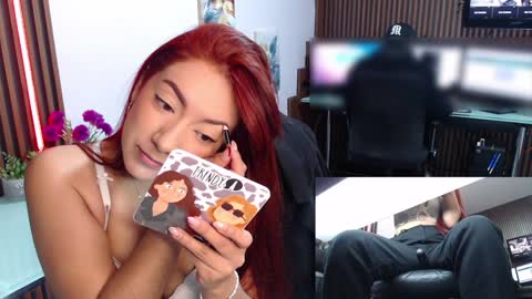 Snapshot of abbystones chatting on February 3, 11:42 am Abby Stones online show from February 3, 11:42 am