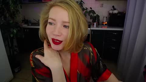 Abigail Mcgee online show from January 11, 4:28 am