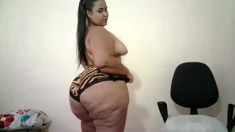 Snapshot of abril__ass chatting on January 24, 2:08 pm abril__ass online show from January 24, 2:08 pm