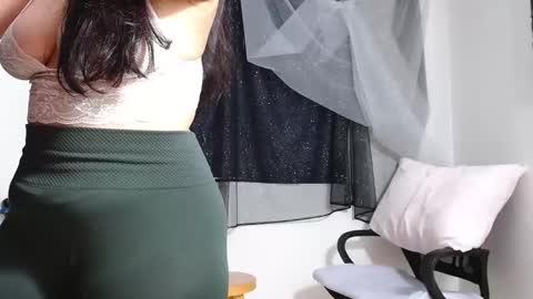 abril_bianchi online show from February 28, 11:36 am