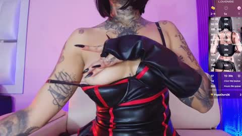 Snapshot of abrilfaccini chatting on October 16, 1:36 pm ABRILFACCINI online show from October 16, 1:36 pm