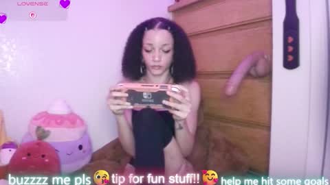 Peach online show from February 5, 7:00 am