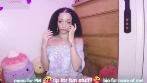 Peach online show from February 18, 4:00 am