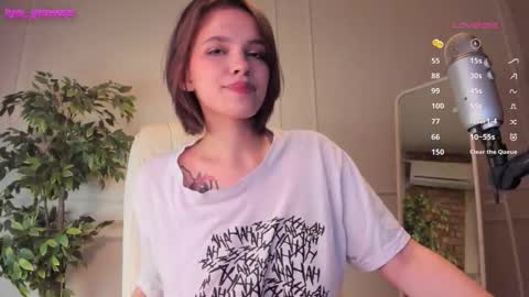 Adalyn online show from November 29, 11:31 pm