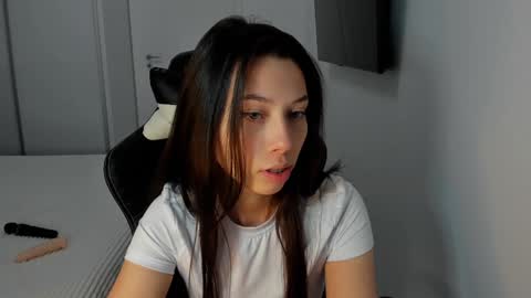 Adda online show from December 17, 9:07 am