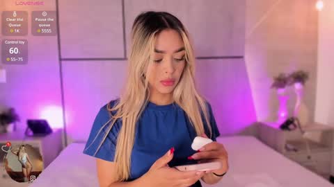 A D D I S O N  online show from January 11, 7:38 pm