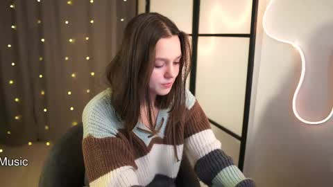 Snapshot of addy_moon chatting on February 26, 5:13 am Addy online show from February 26, 5:13 am