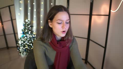Snapshot of addy_moon chatting on December 31, 4:14 pm Addy online show from December 31, 4:14 pm