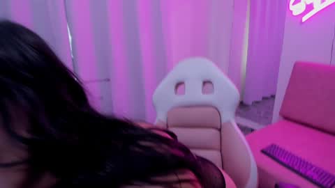 Sofi online show from February 8, 8:42 pm