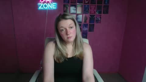 Adele online show from November 26, 7:15 pm