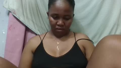 adelealy online show from March 1, 12:05 pm