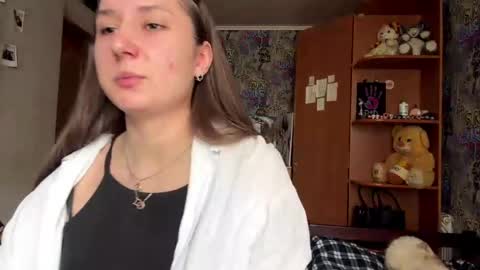 Poly online show from April 16, 12:16 pm