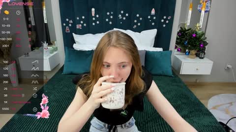 Adelina online show from December 29, 2:31 pm