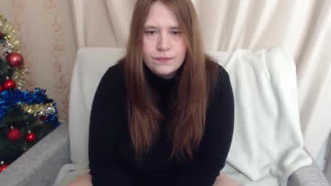 Snapshot of adelinalawson chatting on January 24, 6:25 pm adelinalawson online show from January 24, 6:25 pm