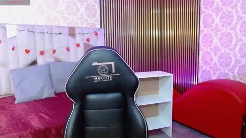 adisson_tay online show from February 27, 11:54 am