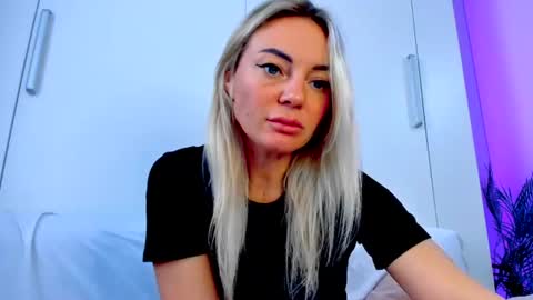 Adriana online show from July 5, 9:48 am