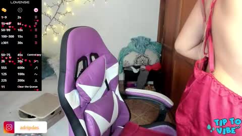 Adriana Paredes  online show from December 2, 3:25 pm