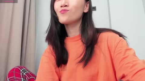 Aenie online show from February 4, 4:37 am