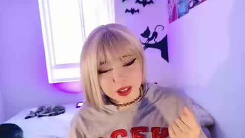 Arieyara online show from September 22, 2:04 pm