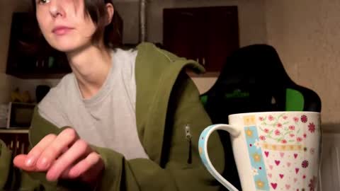 Snapshot of aevra chatting on February 25, 10:53 pm vegans taste better online show from February 25, 10:53 pm
