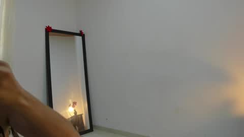 Snapshot of afrodita3123 chatting on February 19, 11:49 am Lorena online show from February 19, 11:49 am