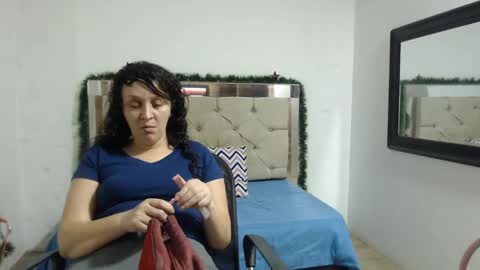 Sara online show from December 25, 5:26 pm