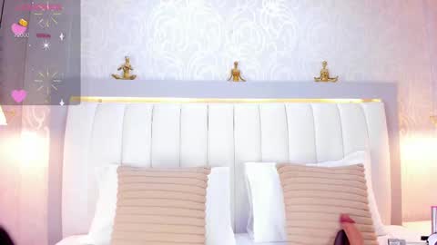 A F R O D I T A  online show from September 12, 11:39 am