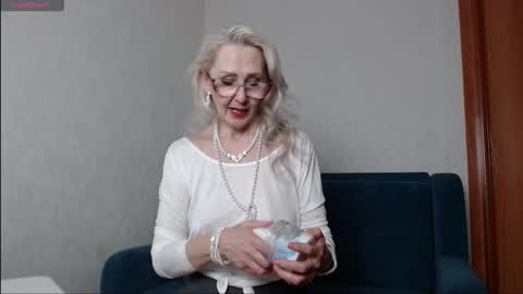 Agatha online show from March 5, 3:41 pm