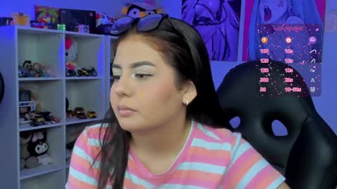 Cat online show from December 23, 7:17 am