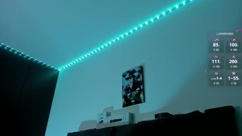 Maggie   online show from March 31, 12:54 am