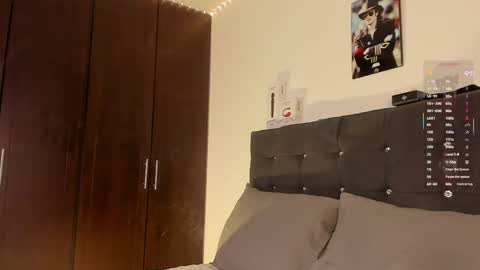 Maggie   online show from April 11, 11:08 pm